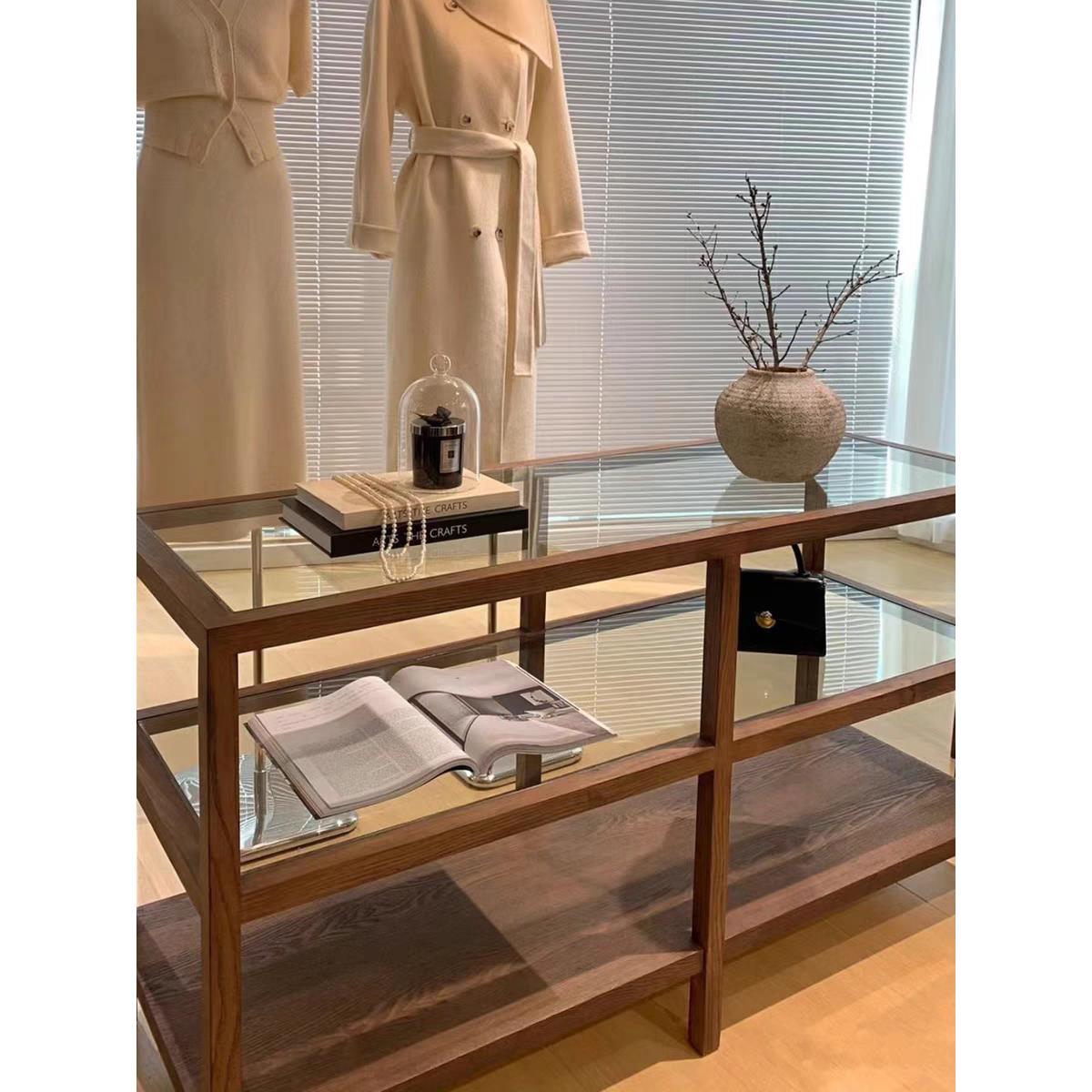 服装店中岛桌玻璃展示柜胡桃色全实木中岛柜玻璃展示架饰品陈列架
