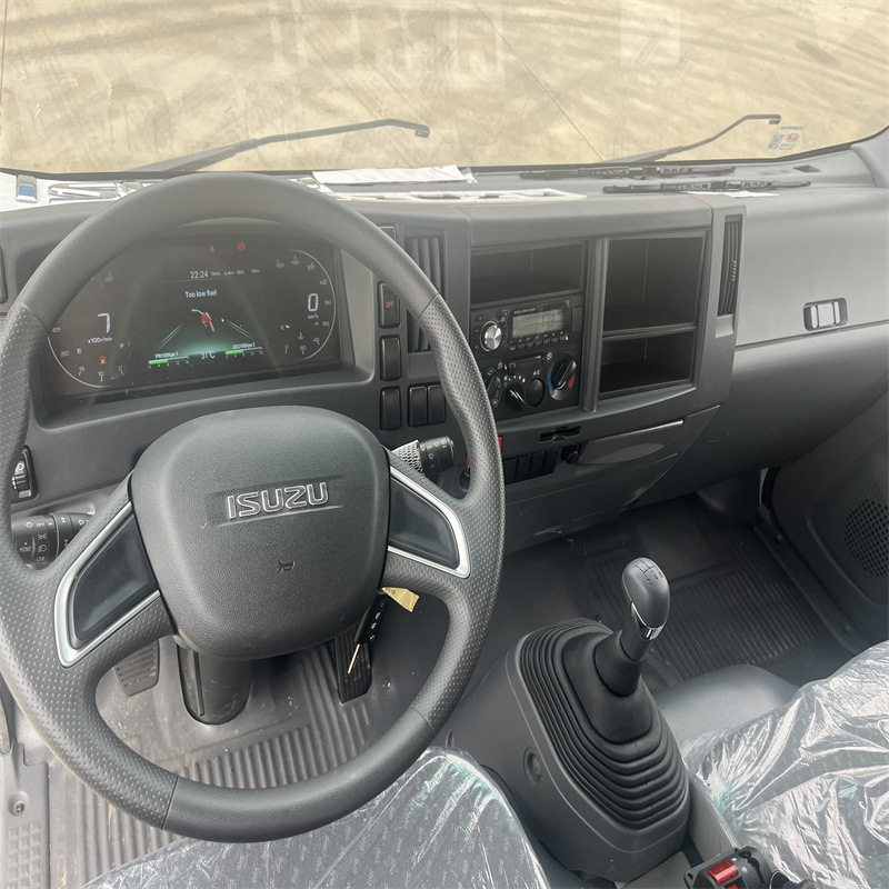 五十铃3吨货车ISUZU4*2自卸车5方渣土车冷冻厢式货车
