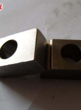 久保田收割机配件 变速箱 拨叉配套挡滑块 52200 17330欢迎购买