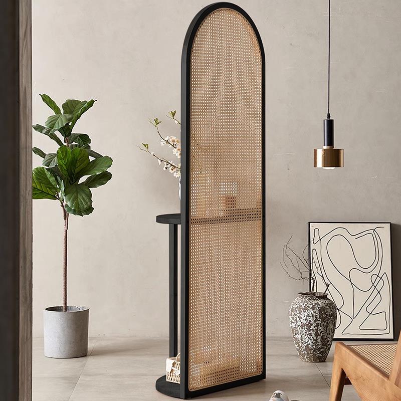 法式复中古玄关藤编屏风隔断入户正对门实木客厅卧室可移动遮挡床