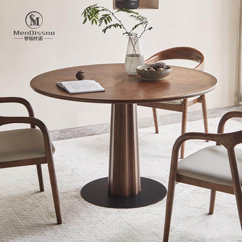 圆餐桌实木胡桃木餐桌轻奢复古家用圆形餐桌椅阳台小圆桌中古桌椅