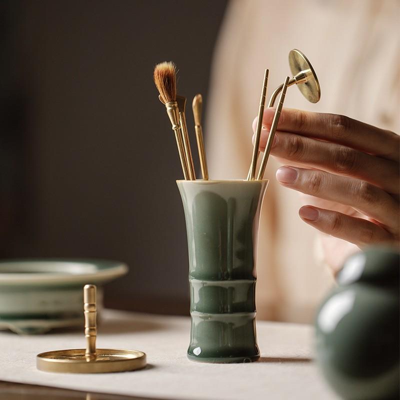 越窑龙泉青瓷手工陶瓷雕刻香道炉瓶三事香箸瓶花器仿木根形香箸瓶