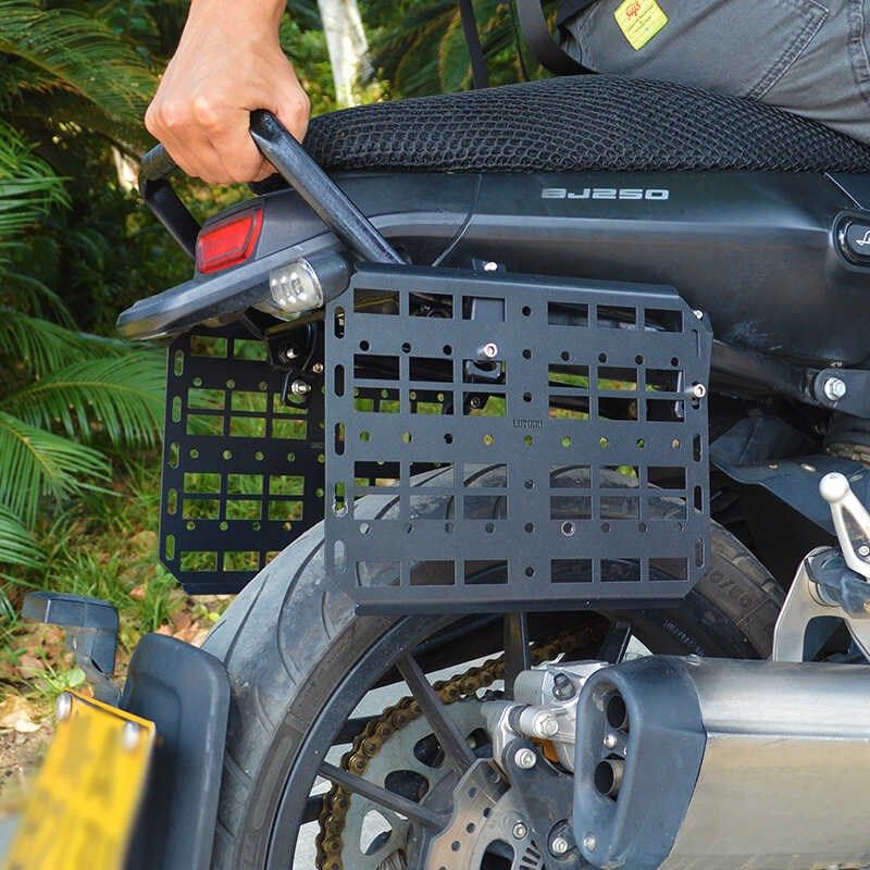 摩托车边箱支架战术边包拓展w架侧边扩展油箱摩旅改装电动车挂载
