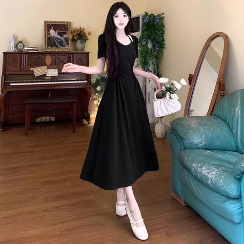 大码法式纯色褶皱修身显瘦收腰连衣裙女夏季新款胖MM挂脖A字裙子