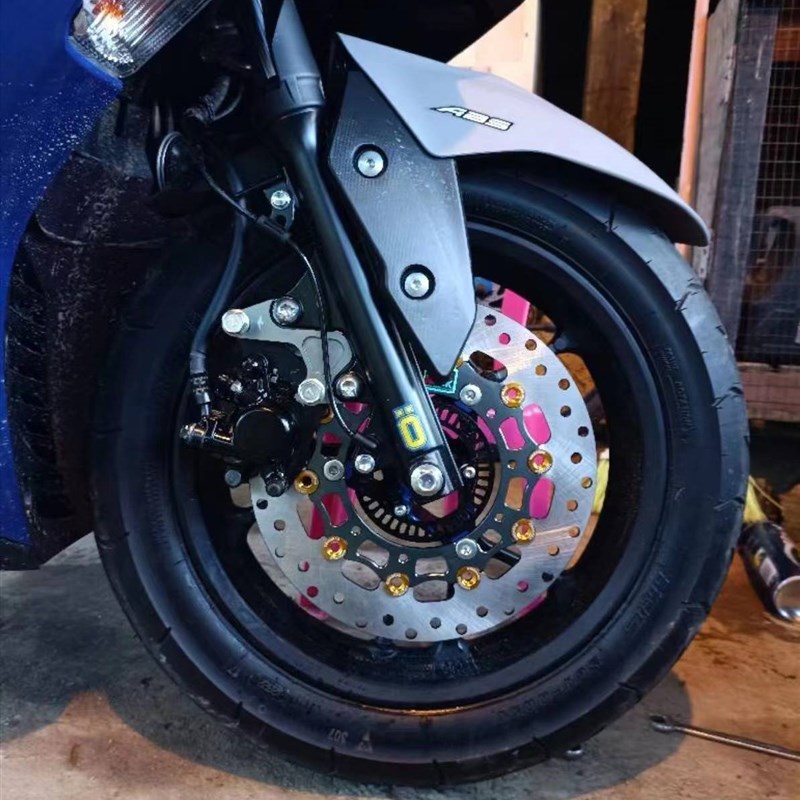 摩托车改装刹车盘NMAX NVX155前碟刹车盘CNC改装刹车片东南亚泰国