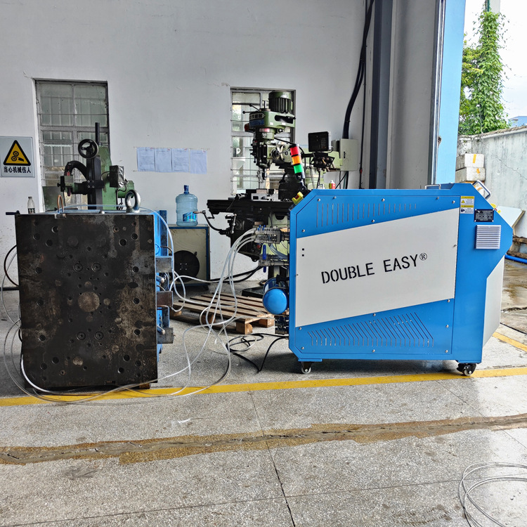 模具水路除垢机逸在Double-easy注塑压铸瓶胚 汽车零部件模具清洗