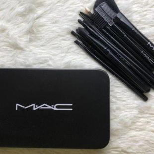 mac铁盒化妆刷12件套黑色时尚 动物毛彩妆工具彩妆刷便捷款 包邮