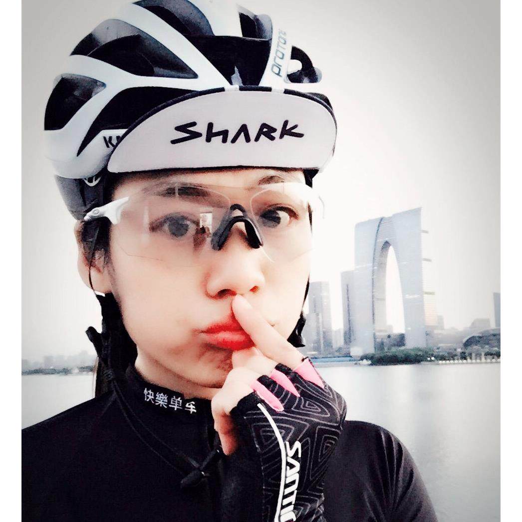 进口版马拉松跑步超轻偏光变色骑行眼镜男女运动户外防雾太阳眼镜