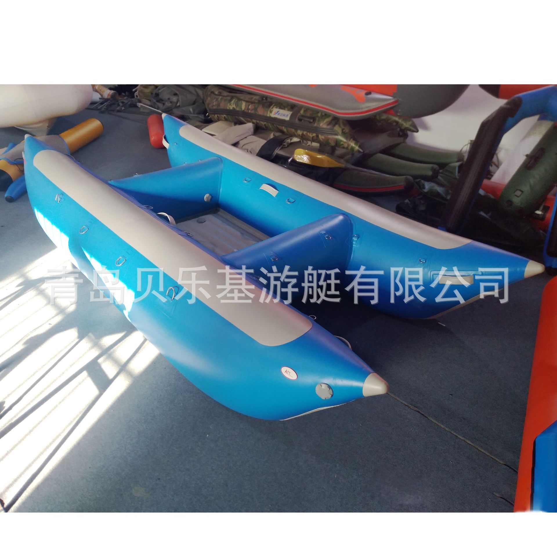 充气双体船钓鱼艇多人户外运动加厚皮划艇冲锋舟划水艇厂家直营