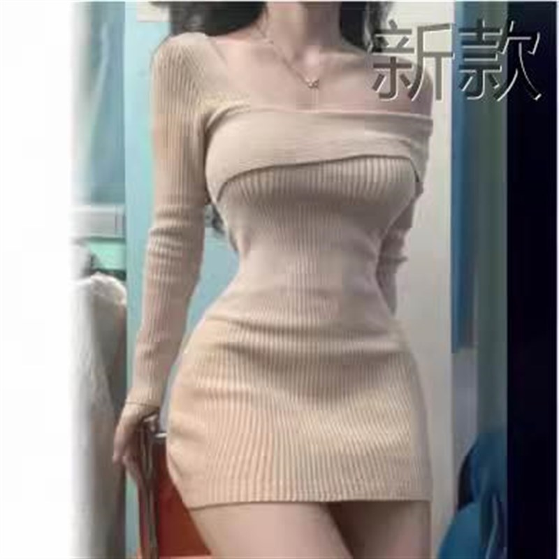 新款高级感超好看黑色内搭针打底织连衣裙子女秋冬Z毛衣包新款