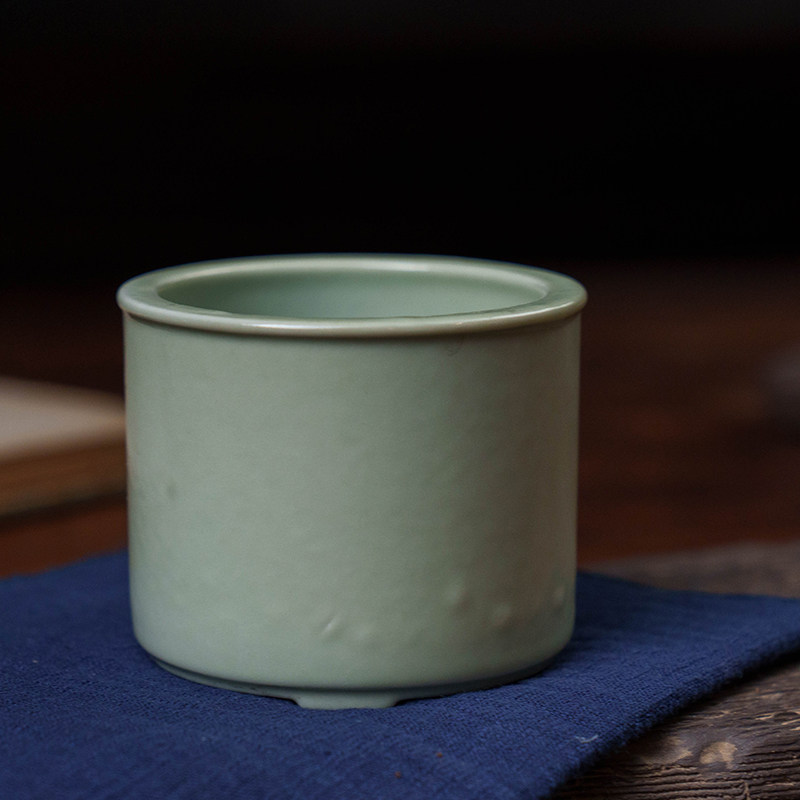 清代青釉三足香炉l老物件文玩古董瓷器收藏客厅办公室香炉供奉摆