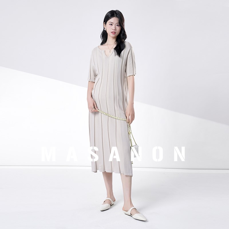 孕妇连衣裙夏装2025新款春y秋短袖坑条凉感针织裙子小个子夏季长