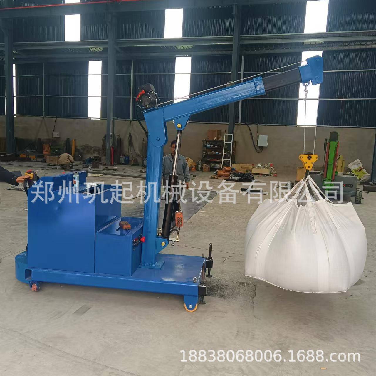 1吨2吨平衡重式单臂吊机升降机自动液压起重机电动配重移动小吊车