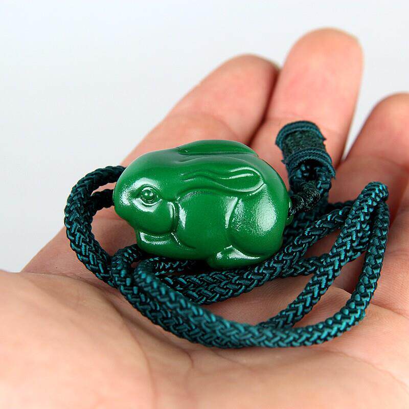 实木绿色兔子挂件吊坠绿檀木兔子紫檀木雕招财青色卯兔吉祥物中式