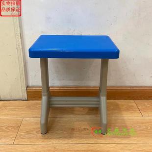 升降培训塑钢课桌儿童成套桌椅天蓝色双柱学生小方凳 慧童单人套装