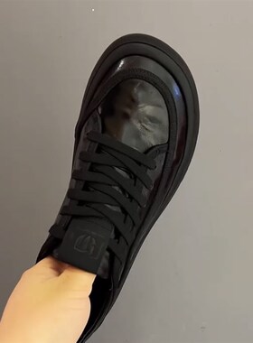 2024R新款春季纯皮休闲一脚蹬圆头时尚无胶上线工艺软底皮鞋男977