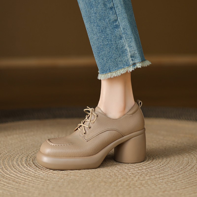 2025春新款真皮粗跟圆头系带小皮E鞋女高跟防水台杏色复古羊皮单