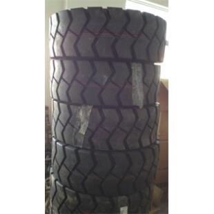 18x7 8叉车充气轮胎18 新品 含内胎 低价促销 包邮