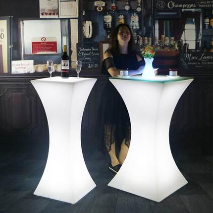 LED发光酒吧台桌椅组合散台鸡尾酒桌户外活动阳台高脚桌七彩变色