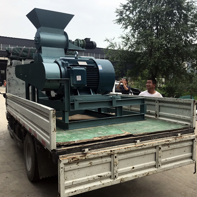 无筛底发酵饲料粉碎机酒糟稻壳有机肥打粉机 湿粘物料破碎机