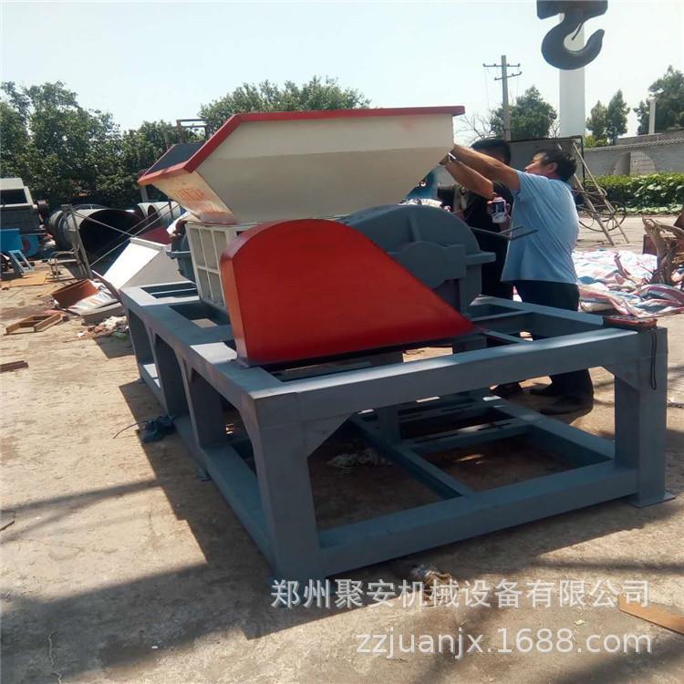 撕碎机大型工业金属废料钢筋轮胎木材废铁家电回收站粉碎破碎双轴