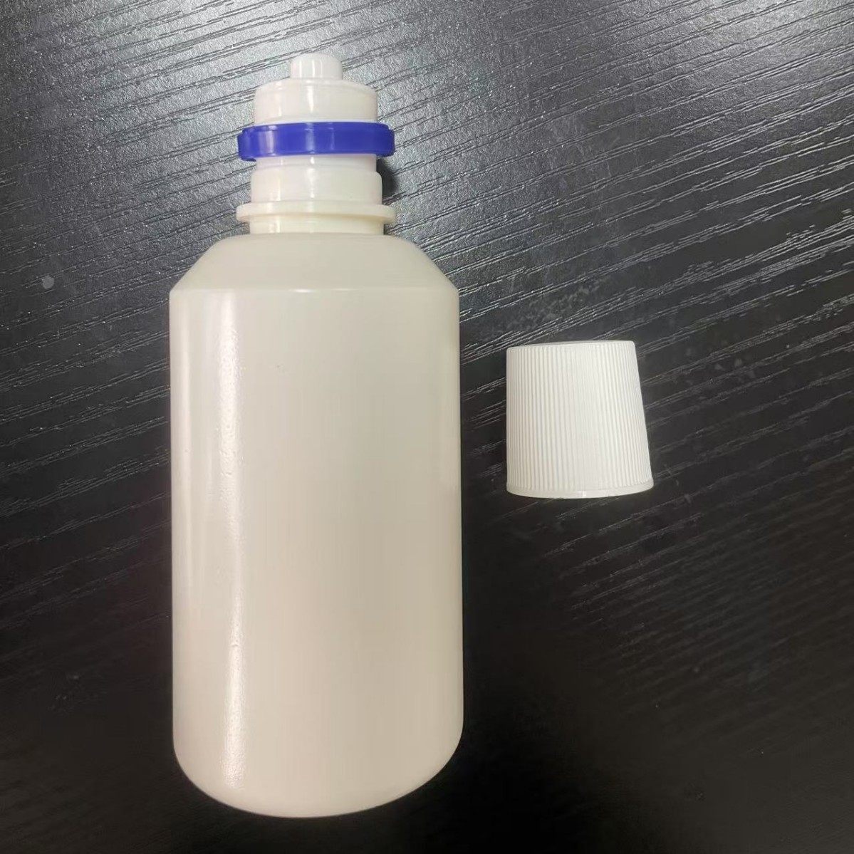 全自动液体灌装机美瞳隐形眼镜护理液灌装生产线无菌伺服灌装设备,机械设备,涂装设备,淘宝优惠券,粉丝福利购,淘宝优惠卷