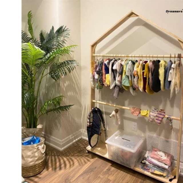 泰迪宠物。展示宠物店衣柜狗狗收纳落地衣架宠物可爱小号猫咪实木