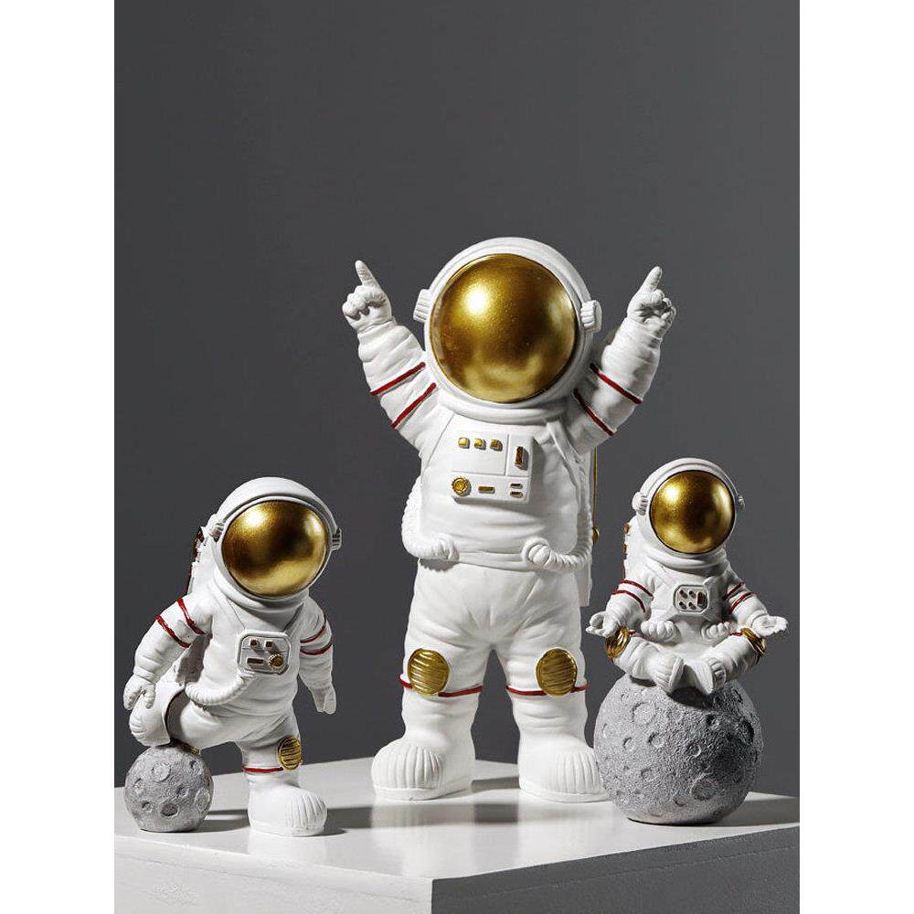北欧可爱太空人宇航员摆件系列小礼物周边车载树脂创意工艺品墙饰