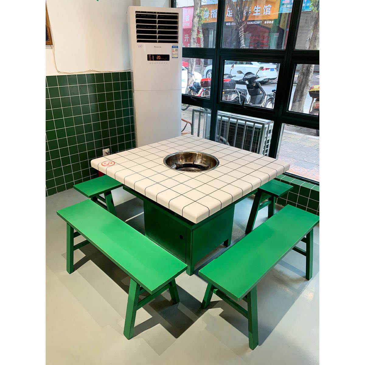 市井火锅店串串大理石岩板火锅桌子电磁炉一体商用烤涮一体餐桌椅