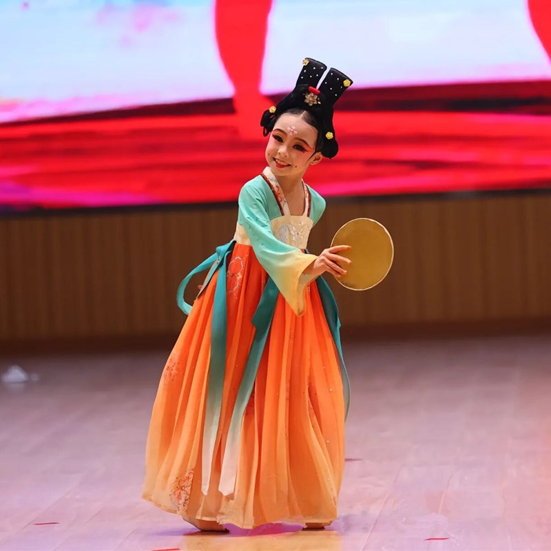 儿童汉服执镜俑表演女童汉服唐制舞蹈演出服中国风民族古典舞服装