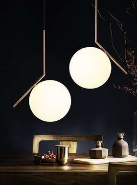 北欧后现代餐厅吊灯卧室玻璃圆球服装店leLd简约创意单头床头吊灯