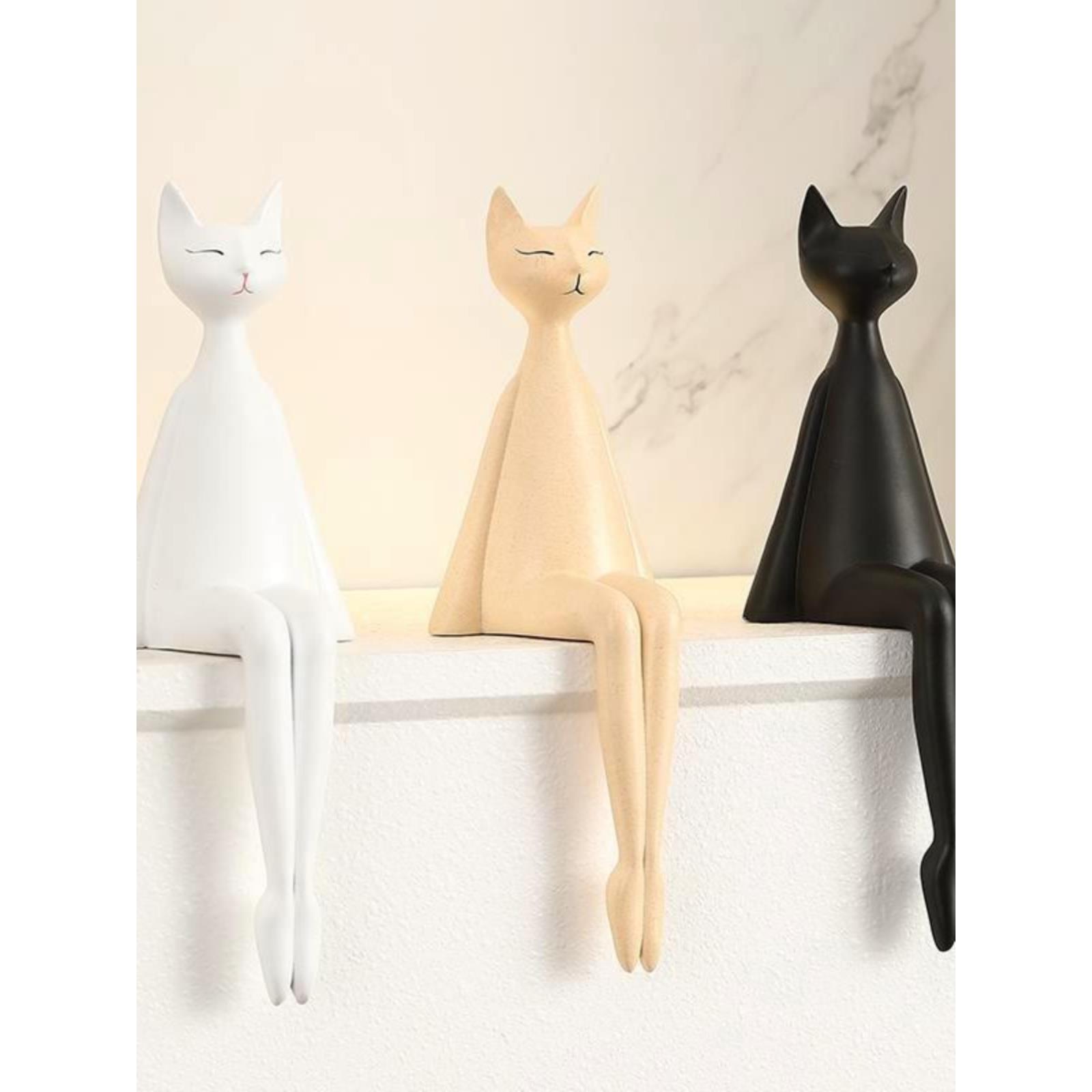 坐姿吊脚小鹿摆件现代样板房客厅玄关电视书柜桌面网红高档装饰品