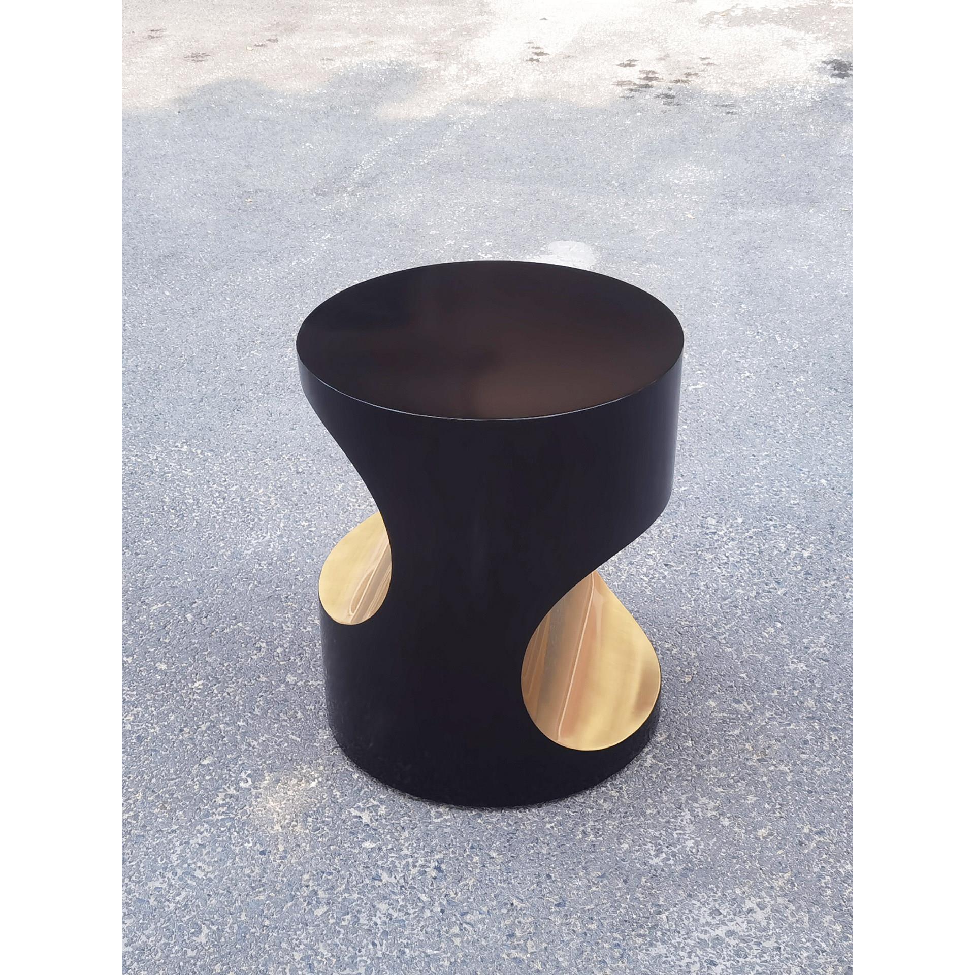 意大利不锈钢边桌，简约异形金属角桌，无障碍豪华设计师小茶几，