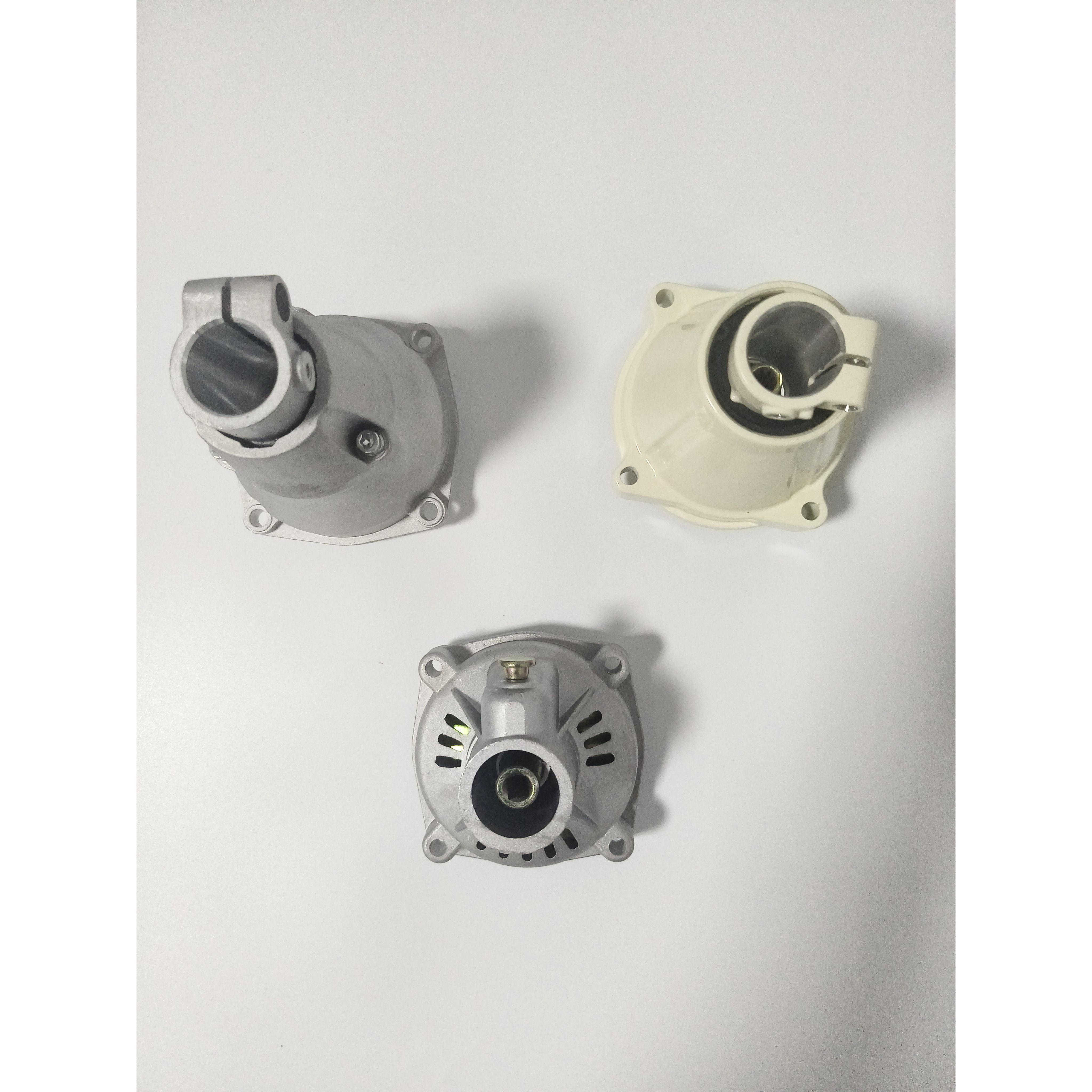 割草机连接盘侧挂式背负式打草机离合盘连接器传动盘割灌机配件