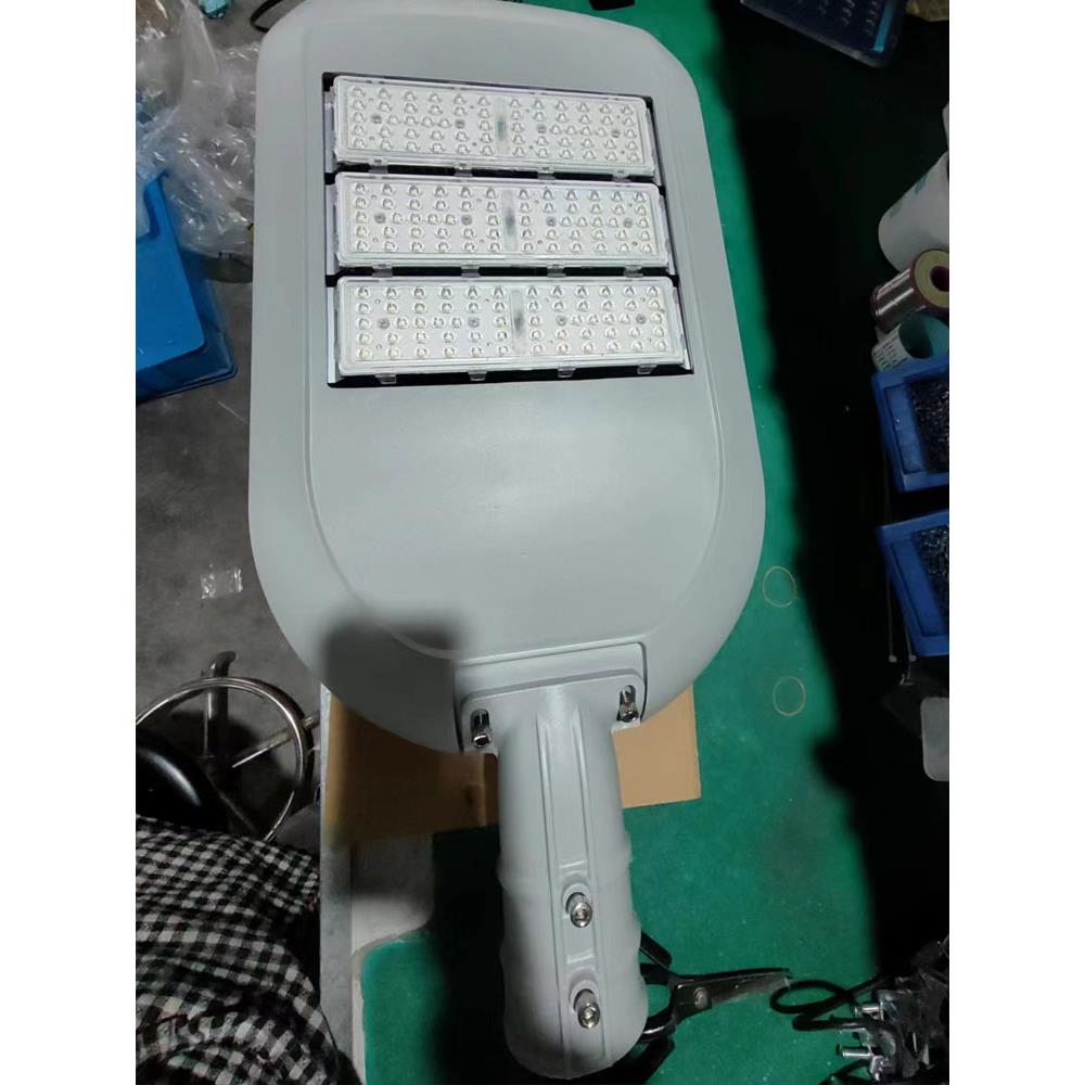 新款模组LED路灯头市政建设大功率公路道路灯高杆挑壁市电路灯头