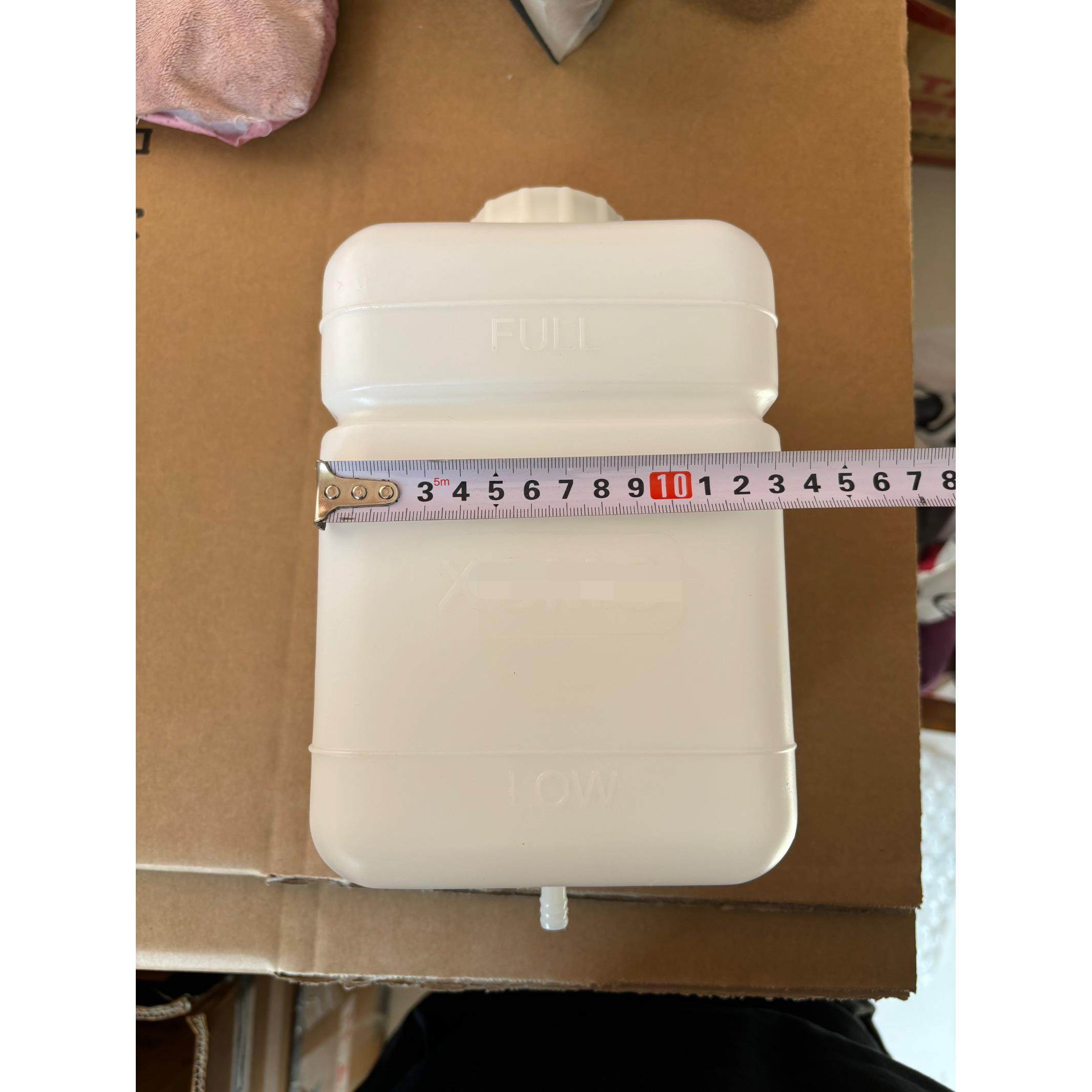 徐工挖掘机配件 徐工135D、150D副水箱、水壶、膨胀水壶,汽车零部件/养护/美容/维保,水箱,淘宝优惠券,粉丝福利购,淘宝优惠卷