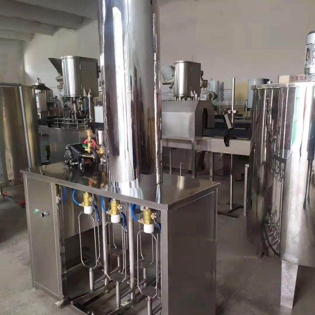 化气泡面汤带泡冷面加气灌装机设备OFY二氧汤碳混合灌装整冷体机