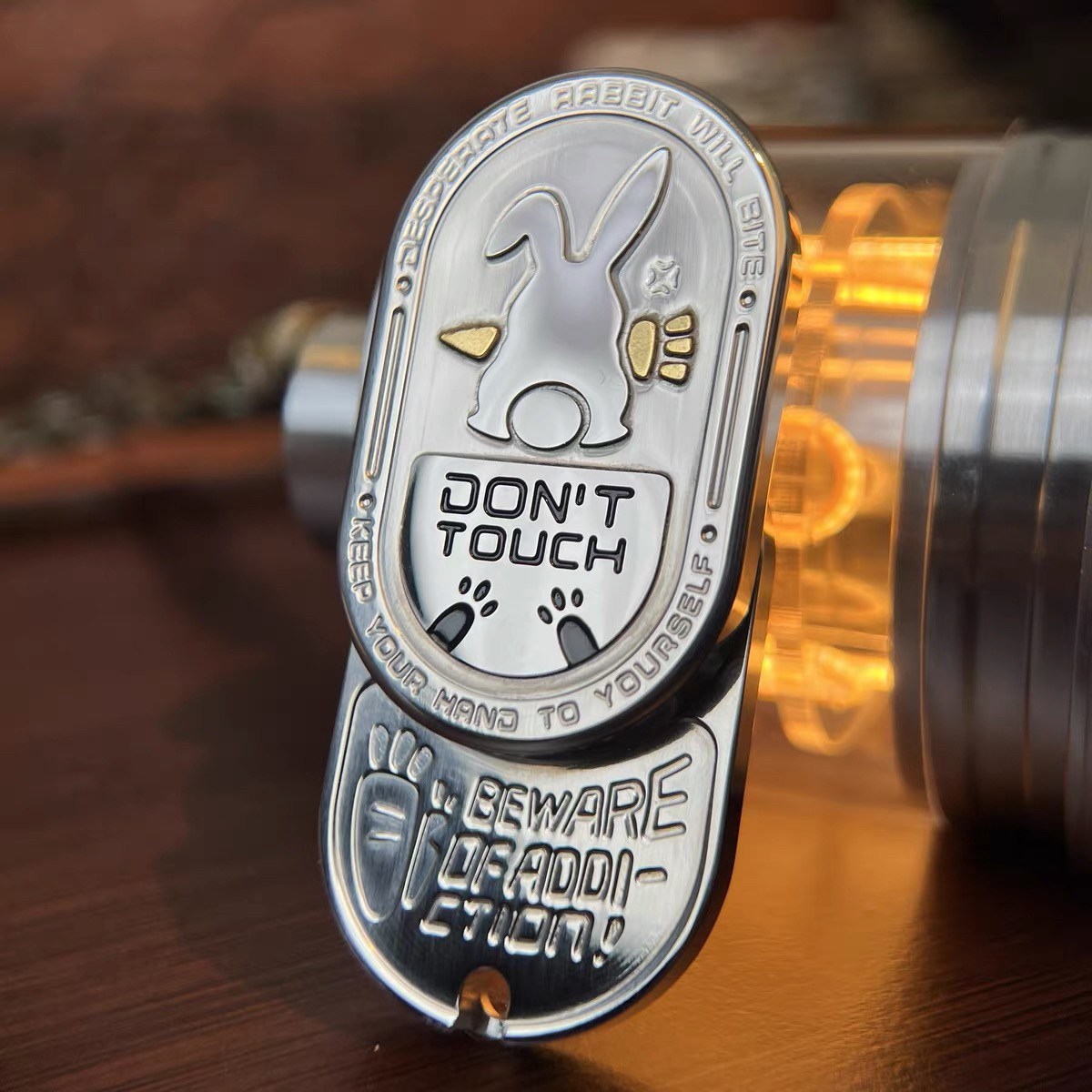 益奇暴躁兔律动不锈钢金属解压edc节奏解压指尖玩具MOT节奏