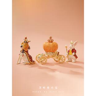 A皇家南瓜马车首饰盒小型2024红色新年圣诞生日礼物复古轻奢摆件