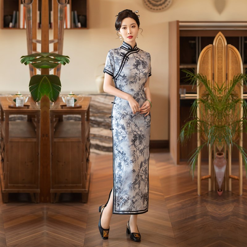 水墨画旗袍走秀表演出服新中式春夏装中年女妈妈连衣裙复古中国风