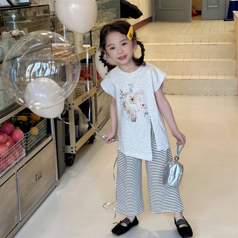 2025夏季新款女童套装韩系设计感印花短袖T恤条纹阔腿裤两件套装