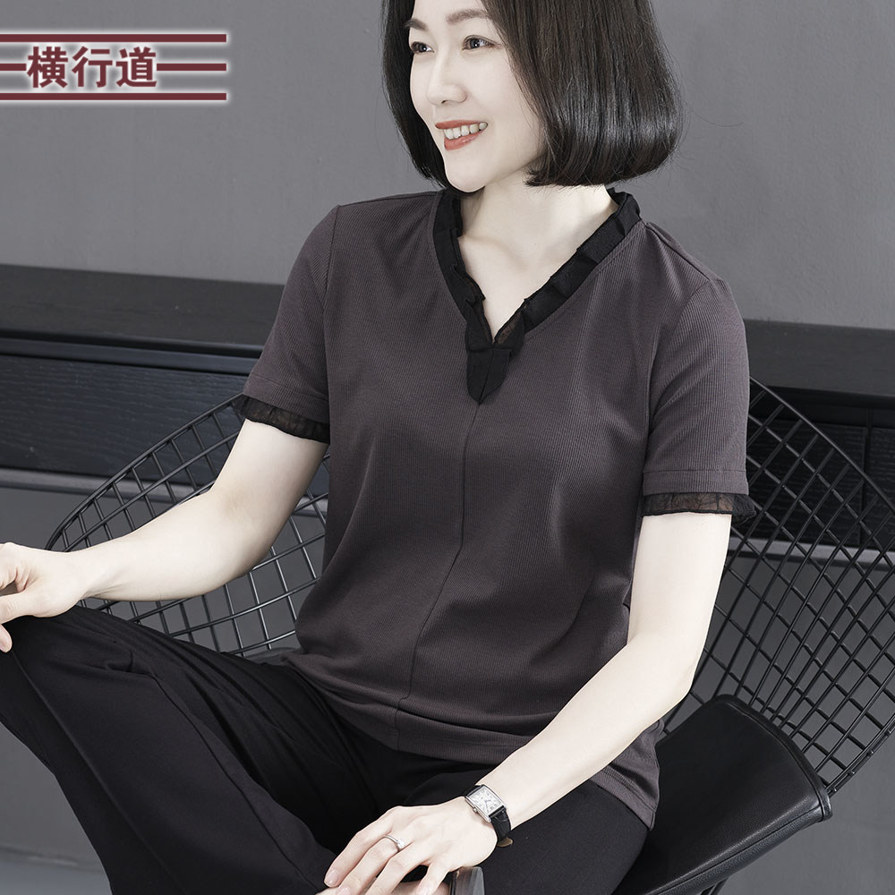 2025夏季新款简约休闲纯色V领雪纺拼接宽松短袖T恤女大码外穿上衣