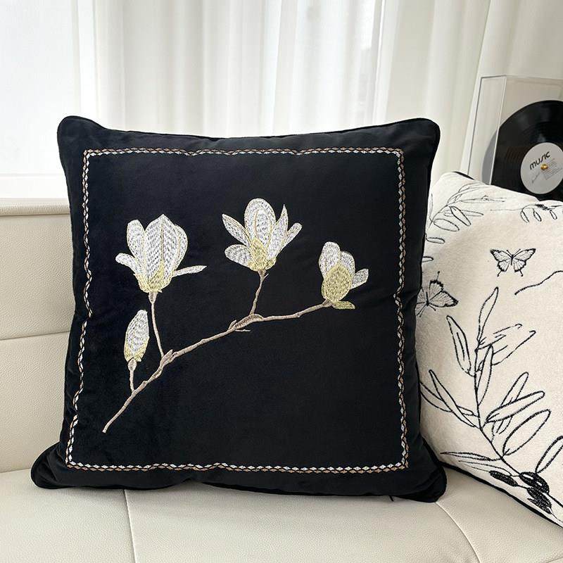 玉兰花绣花丝绒抱枕法式复古轻奢黑色靠枕中式高端客厅沙发靠垫套,居家布艺,靠垫/抱枕,淘宝优惠券,粉丝福利购,淘宝优惠卷