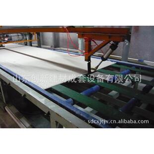 厂家供应秸秆板制板机 秸秆板设备 秸秆防火板设备