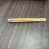 镀金拔眉钳 拔眉钳 眉毛护理钳 斜口眉钳 Rubis眉夹1K103CT