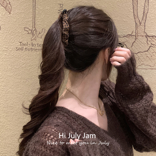 小鼻嘎豹纹香蕉夹 复古褶皱马尾发夹女发量少盘发一字夹竖夹 法式