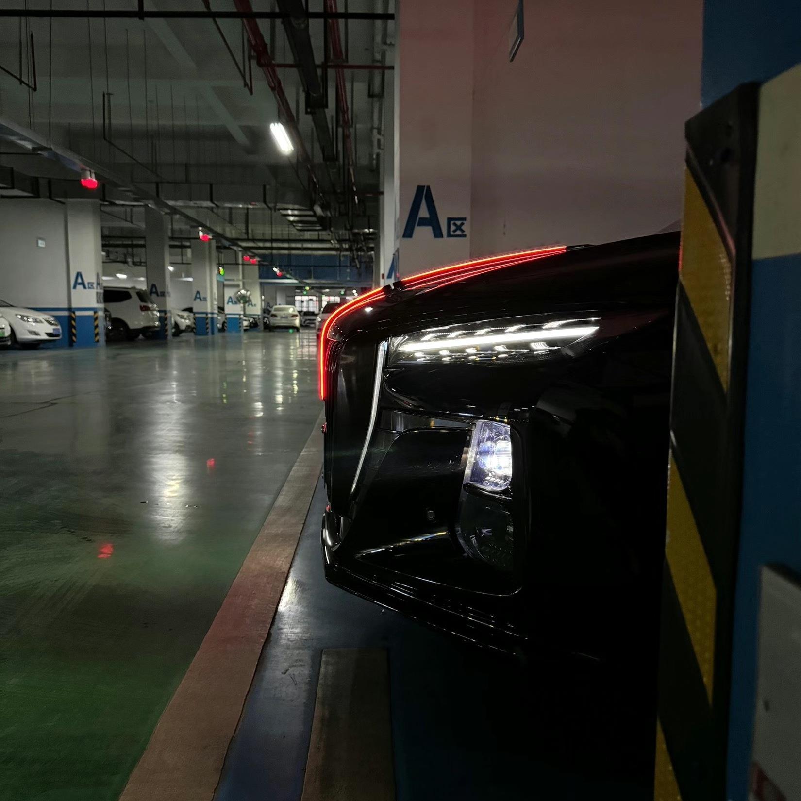 25款红旗H5常亮模块中网机盖灯改装2.0T专用适用于25款常亮旗标灯