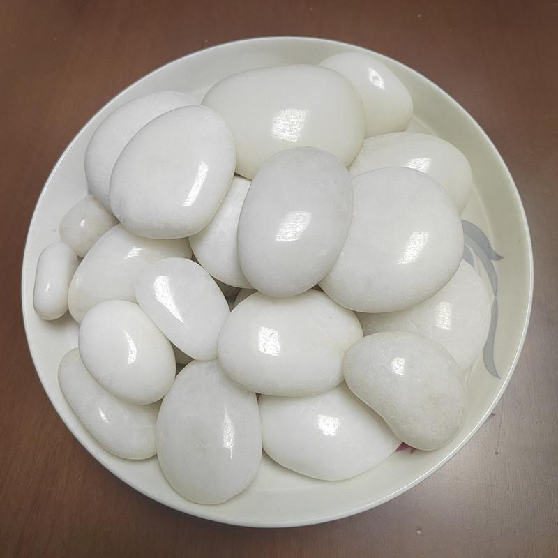 白色鹅卵石天然造景铺地石头原石雨花石白石子鱼缸50斤院子铺路