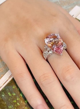 韩国小众感奢华粉色水滴形戒指女超闪满钻锆石高级感公主开口指环