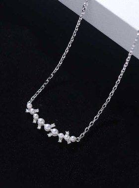 何家白月光项链女珍珠气质轻奢甜美减龄少女锁骨链2024新款爆款潮